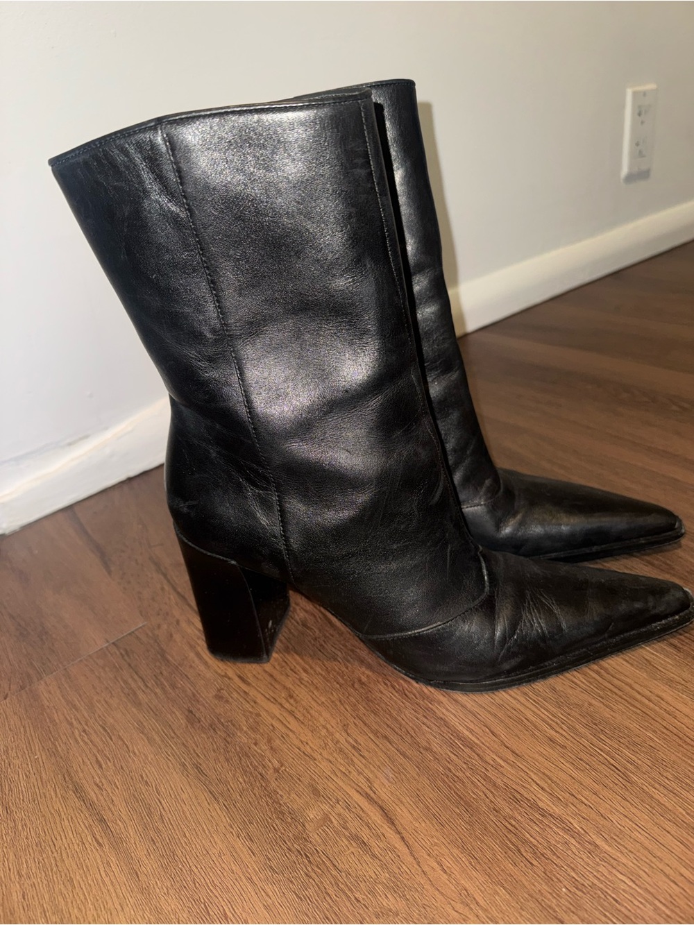 Schutz Raffaela Boot in Black - Picture 6 of 12